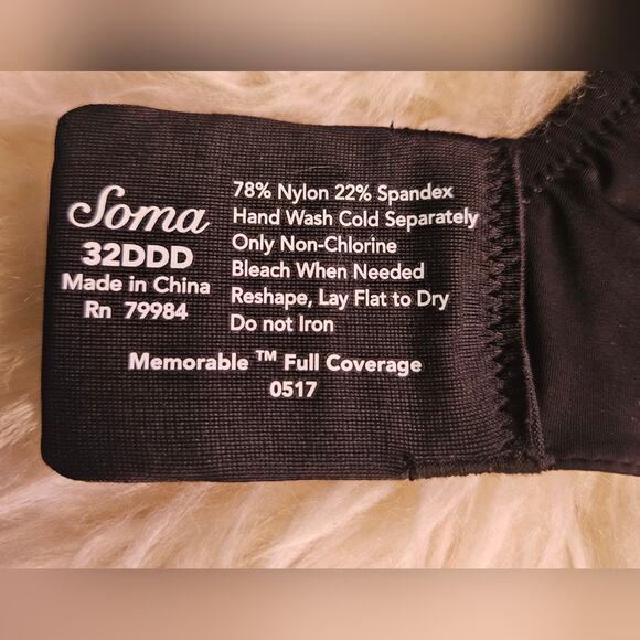 Soma Memorable Full Coverage underwire black t-shirt bra. Size 32DDD - Picture 4 of 5